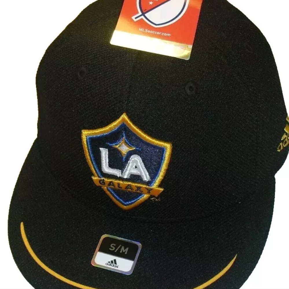 Los Angeles Galaxy MLS Soccer Adidas Stretch Fit Fitted hat sz. Small Medium